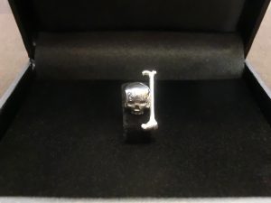 skull and bone9